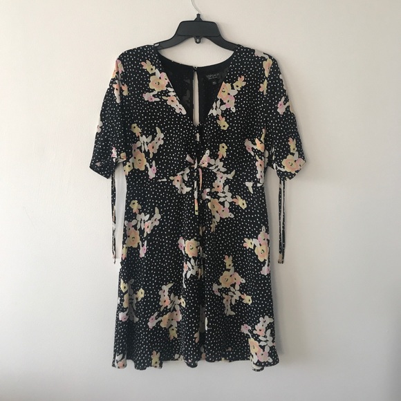 Topshop Floral Tea Dress - Picture 2 of 5